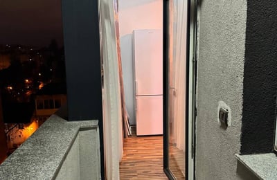 Alquiler de un cómodo apartamento de 2 habitaciones, 55 m², Constanța, Rumanía